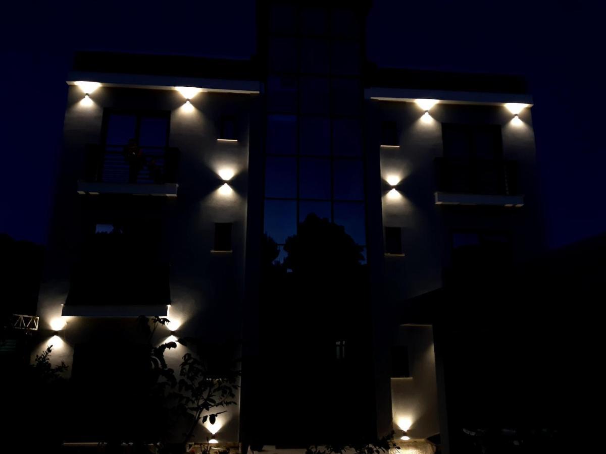 Ritson Hotel Vlorë エクステリア 写真