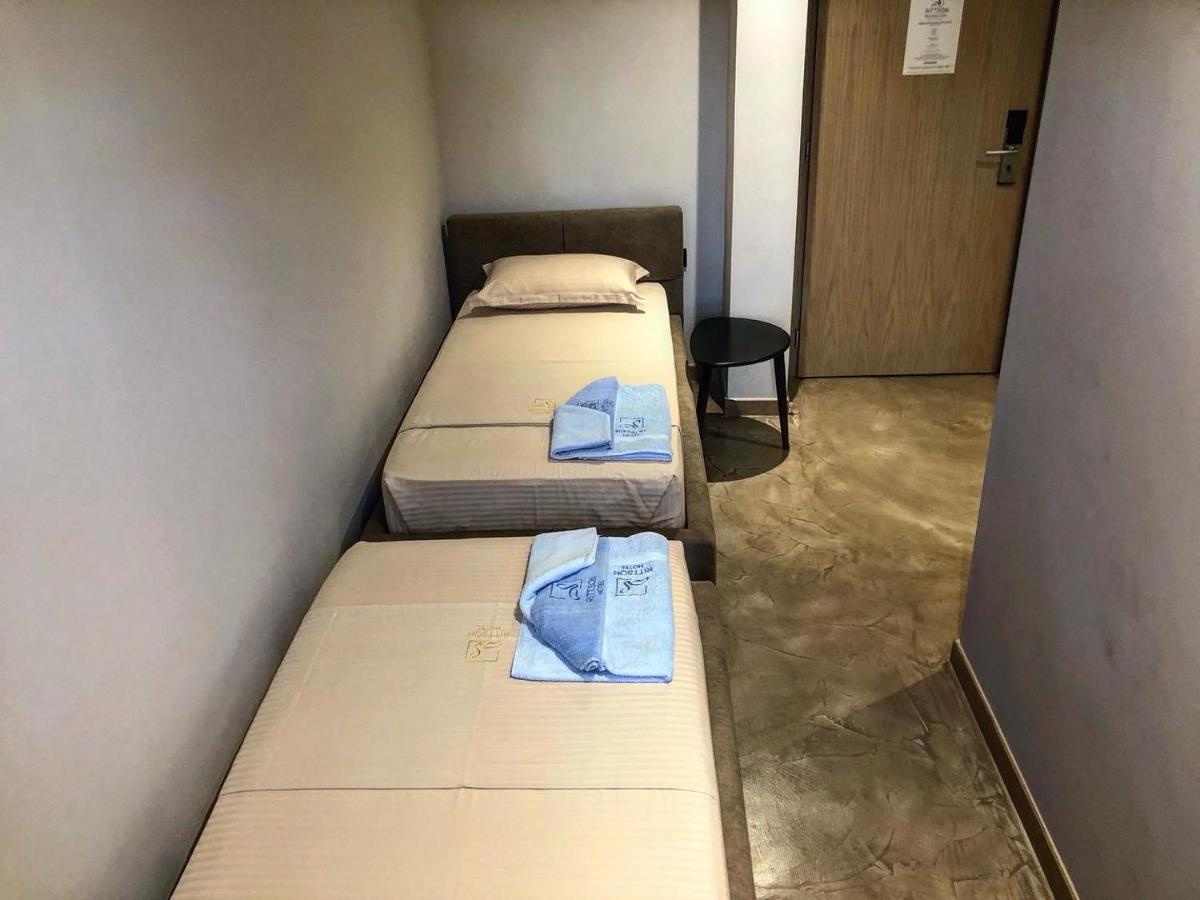 Ritson Hotel Vlorë エクステリア 写真