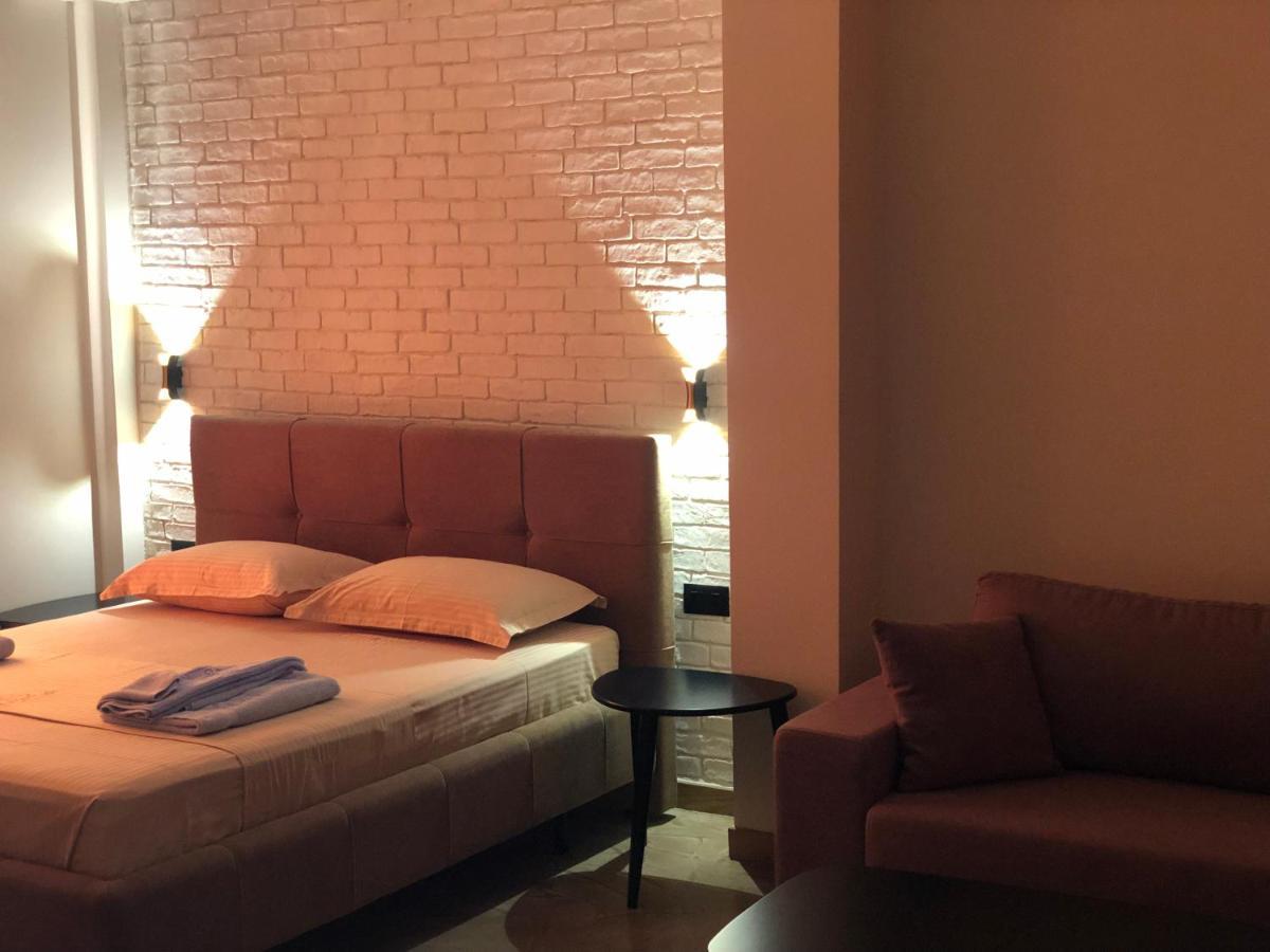 Ritson Hotel Vlorë エクステリア 写真