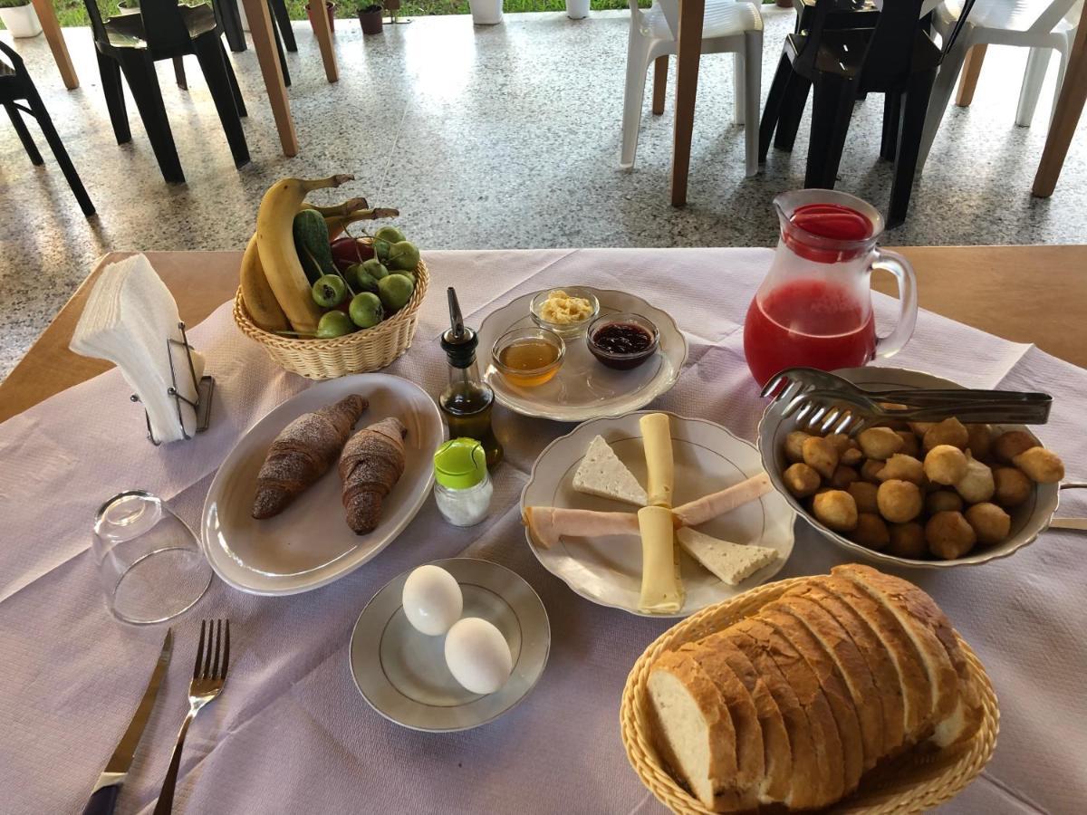 Ritson Hotel Vlorë エクステリア 写真