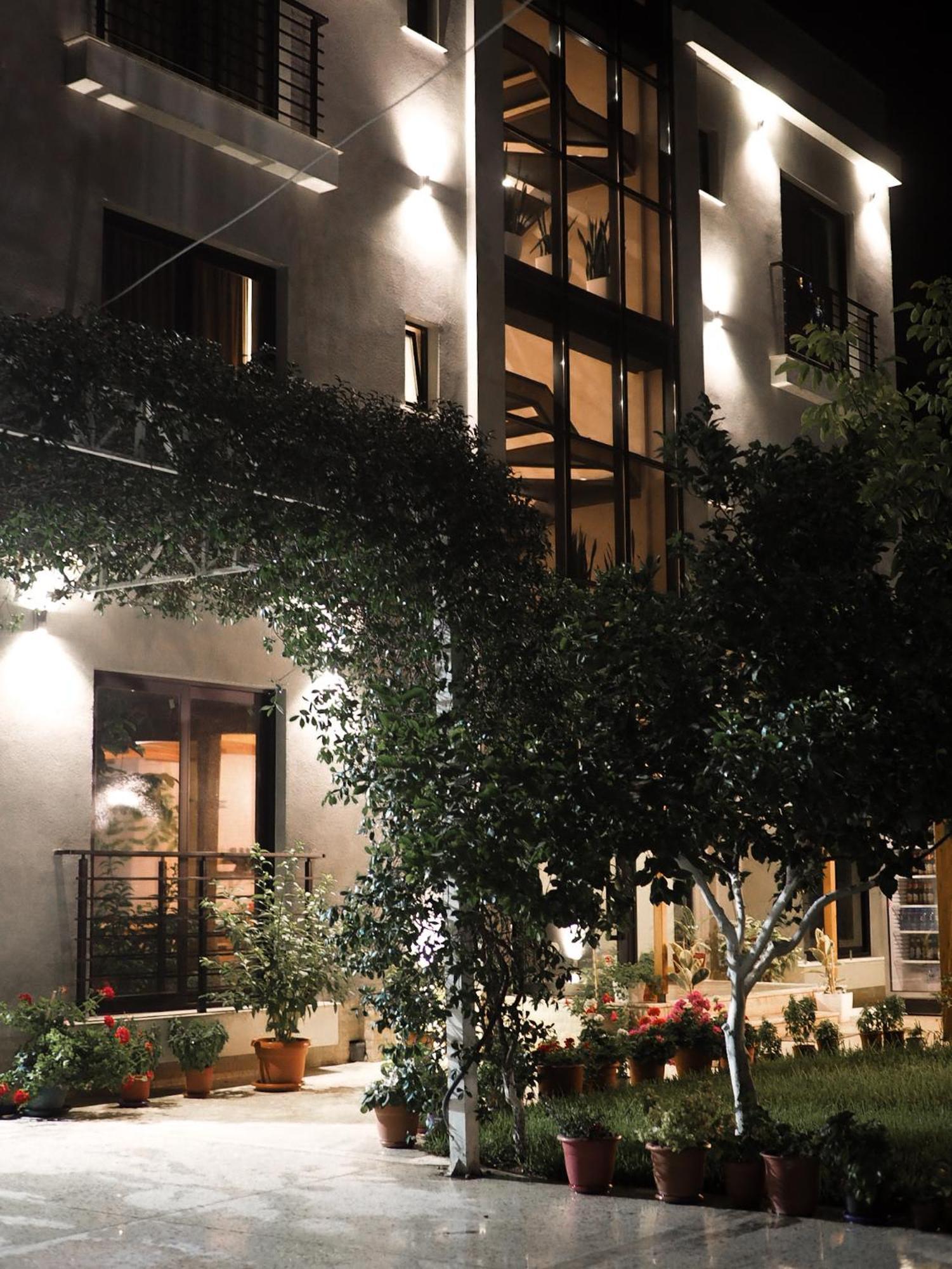 Ritson Hotel Vlorë エクステリア 写真