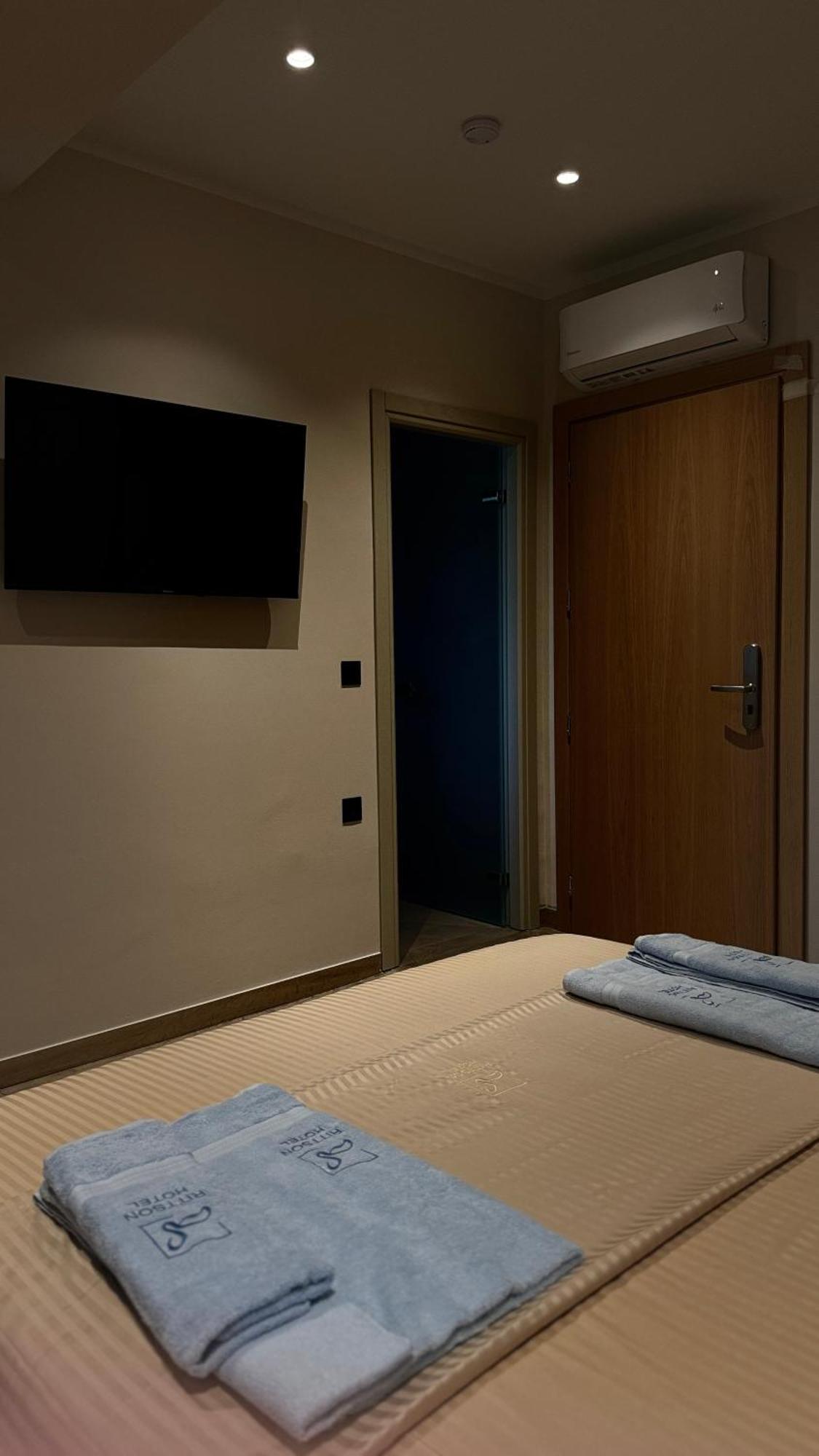 Ritson Hotel Vlorë エクステリア 写真