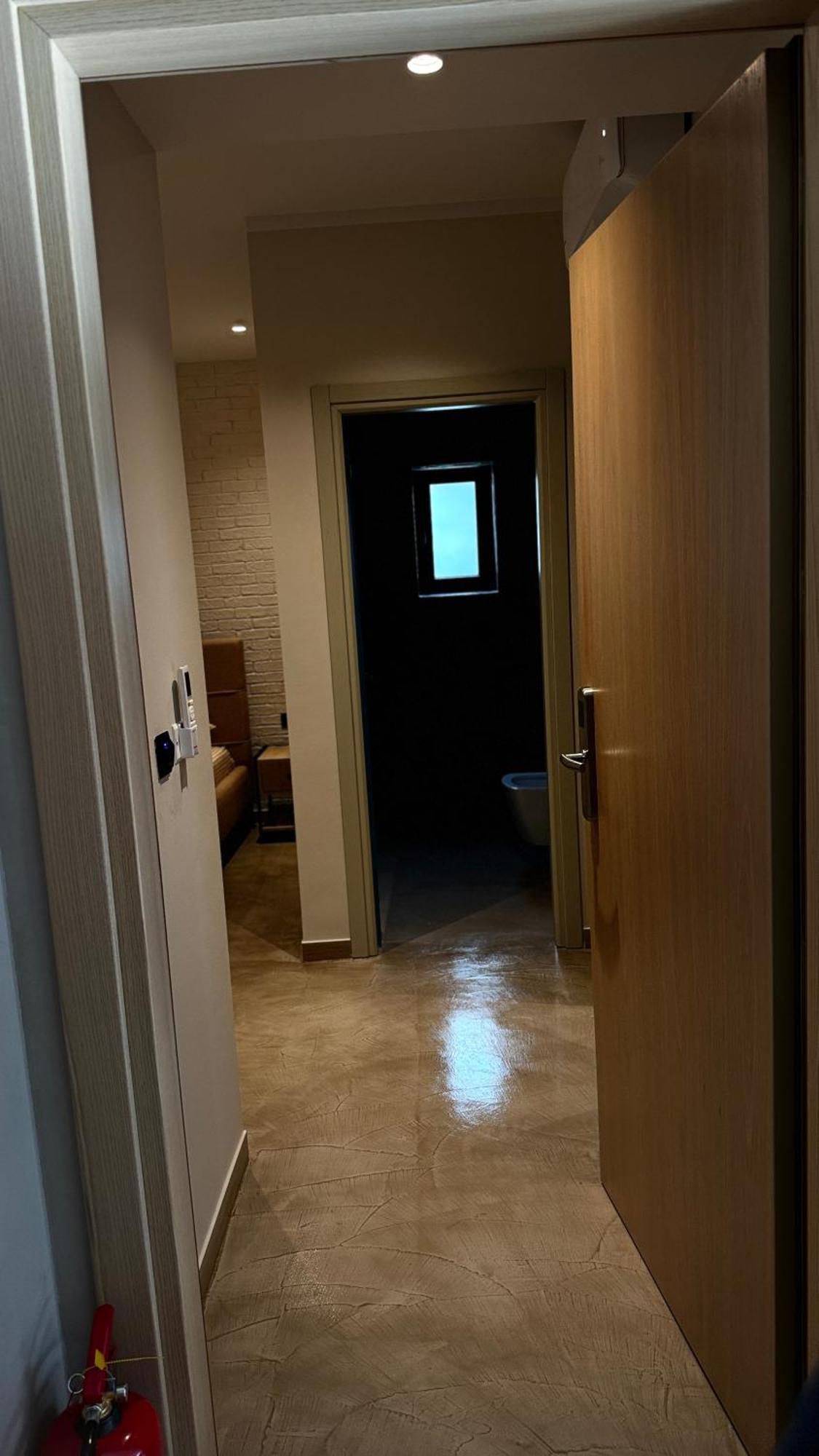 Ritson Hotel Vlorë エクステリア 写真